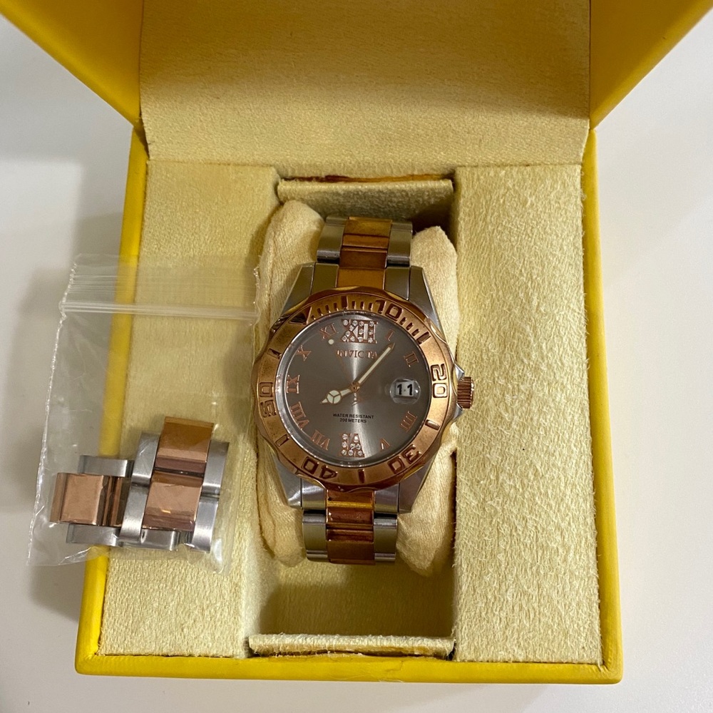 Invicta Pro Diver Lady Model 17022-Ladies Watch